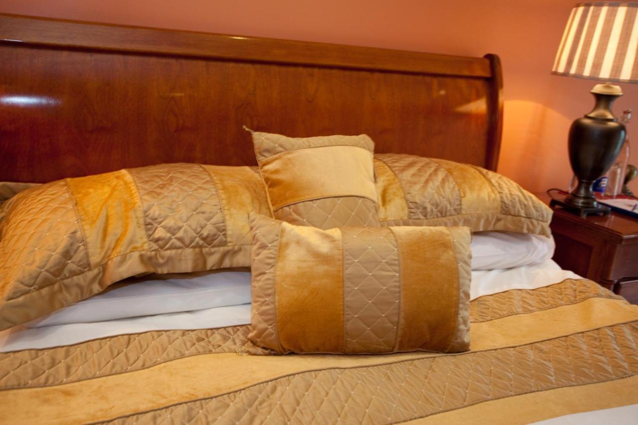 Evergreen Bed & Breakfast Swords Kültér fotó