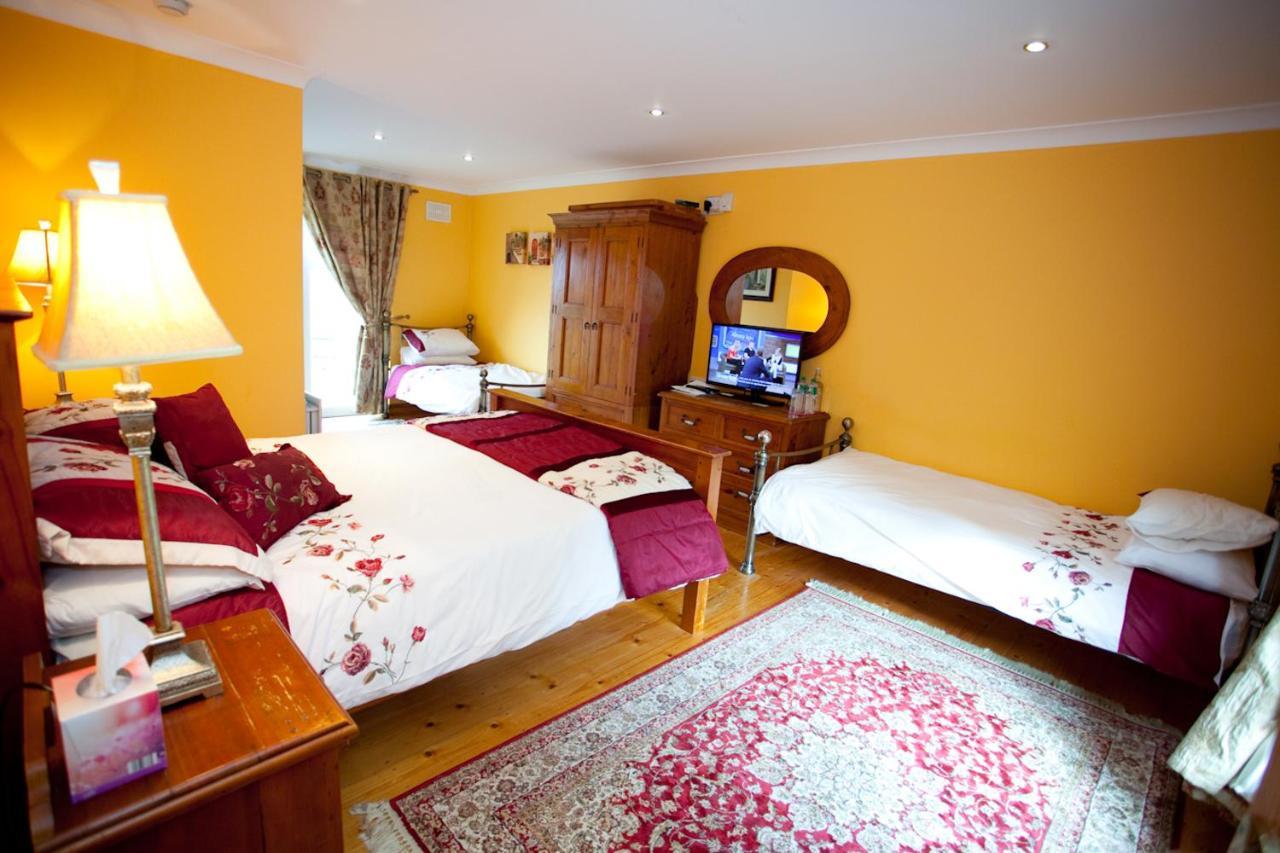 Evergreen Bed & Breakfast Swords Kültér fotó